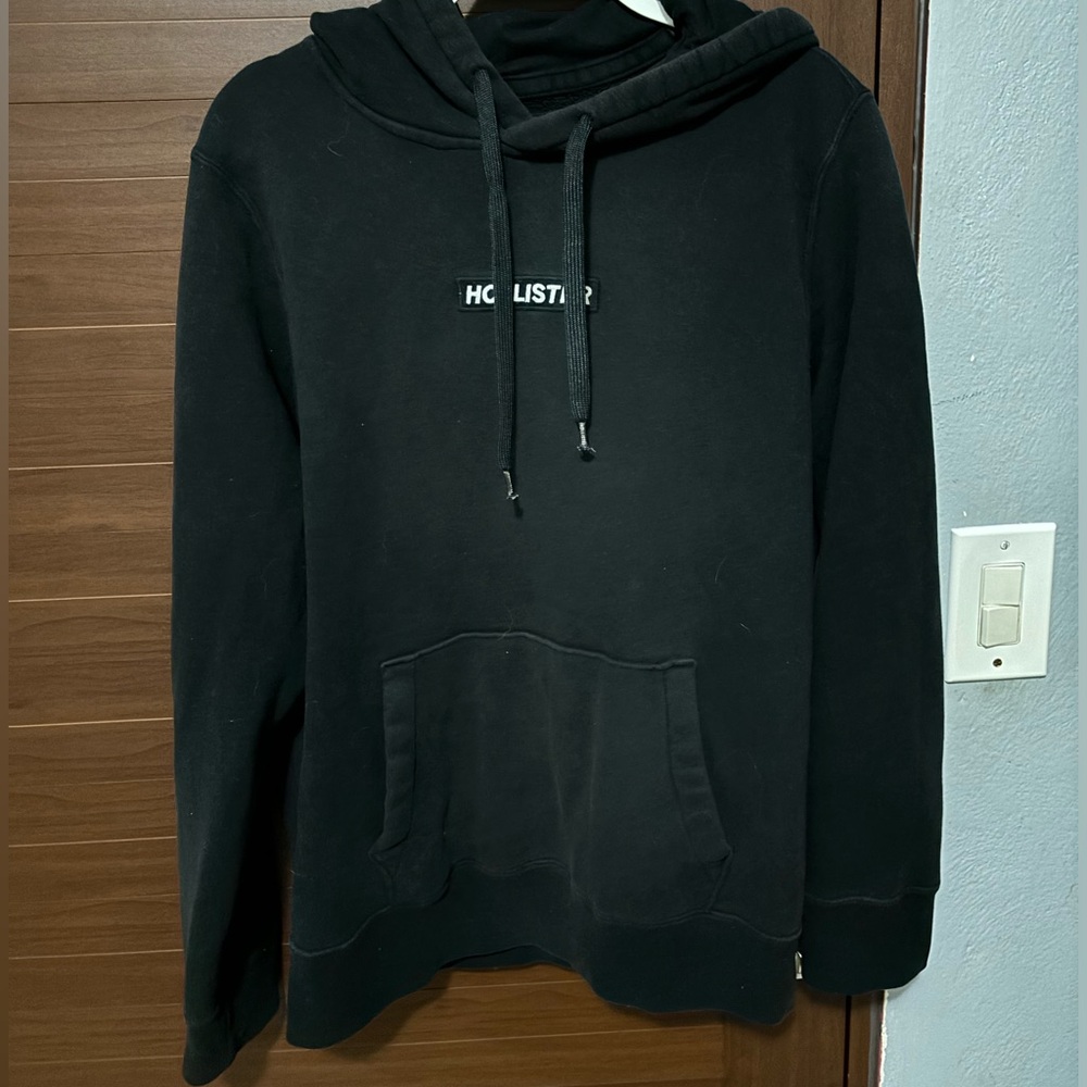 Hollister black hoodie size L